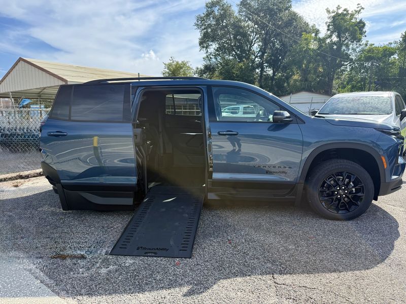 Used 2026 Chevrolet Traverse
